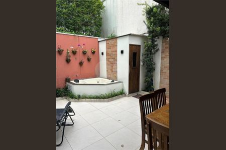 Casa à venda com 170m², 4 quartos e 3 vagas