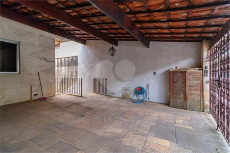 Casa à venda com 138m², 3 quartos e 2 vagas