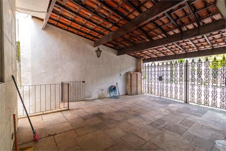 Casa à venda com 138m², 3 quartos e 2 vagas