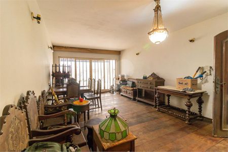 Casa à venda com 3 quartos, 138m² em Chácara Monte Alegre, São Paulo