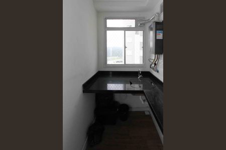 Apartamento para alugar com 47m², 2 quartos e sem vaga Apartamento para alugar com 47m², 2 quartos e sem vagaCozinha e Área de Serviço