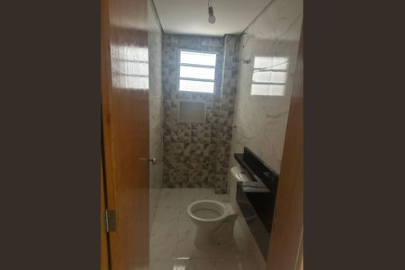 Banheiro de apartamento para alugar com 2 quartos, 33m² em Penha de França, São Paulo
