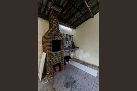 Casa de condomínio para alugar com 128m², 4 quartos e 2 vagas Casa de condomínio para alugar com 128m², 4 quartos e 2 vagasÁrea comum - Churrasqueira