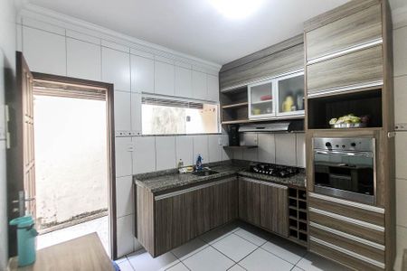 Casa de condomínio para alugar com 128m², 4 quartos e 2 vagas Casa de condomínio para alugar com 128m², 4 quartos e 2 vagasCozinha