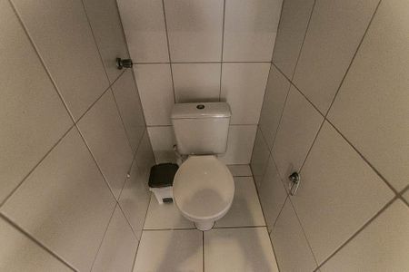 Casa de condomínio para alugar com 128m², 4 quartos e 2 vagas Casa de condomínio para alugar com 128m², 4 quartos e 2 vagasLavabo
