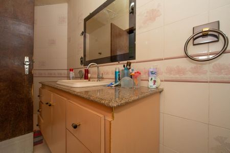 Apartamento à venda com 180m², 4 quartos e 2 vagasBANHEIRO2
