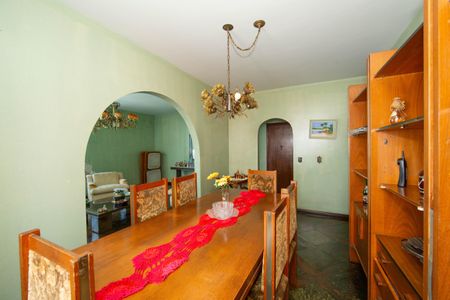 SALA de apartamento à venda com 4 quartos, 180m² em Santa Lúcia, Belo Horizonte