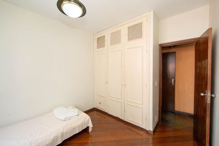 Apartamento à venda com 180m², 4 quartos e 2 vagasQUARTO1