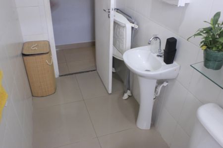 Apartamento à venda com 55m², 2 quartos e 1 vagaBanheiro 