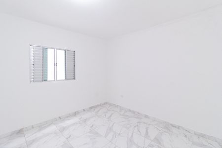 Quarto 1 de casa para alugar com 2 quartos, 125m² em Jardim Tonato, Carapicuíba