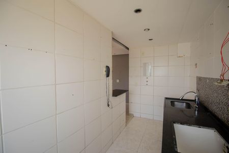 Apartamento para alugar com 50m², 2 quartos e 1 vaga Apartamento para alugar com 50m², 2 quartos e 1 vagaCozinha e Área de Serviço