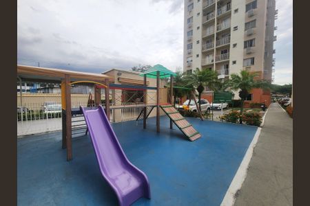 Apartamento para alugar com 50m², 2 quartos e 1 vaga Apartamento para alugar com 50m², 2 quartos e 1 vagaÁrea comum - Playground