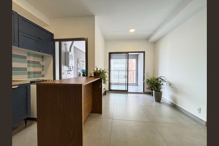 Sala de apartamento para alugar com 2 quartos, 65m² em Indianópolis, São Paulo