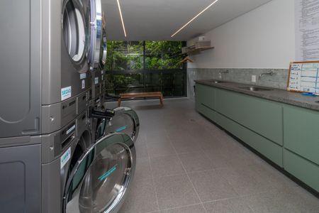 Apartamento para alugar com 67m², 2 quartos e 1 vagaÁrea comum - Lavanderia
