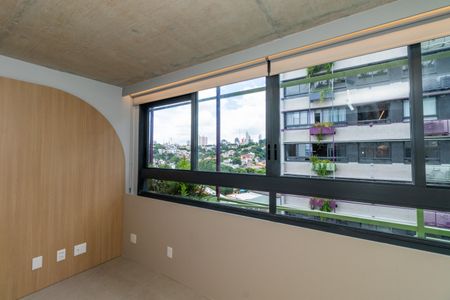 Sala de apartamento para alugar com 2 quartos, 67m² em Vila Ipojuca, São Paulo