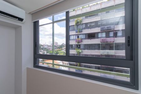 Apartamento para alugar com 67m², 2 quartos e 1 vagaSuíte