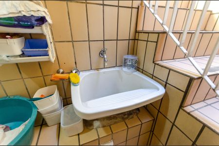 Casa para alugar com 59m², 2 quartos e sem vaga Casa para alugar com 59m², 2 quartos e sem vagaÁrea de Serviço