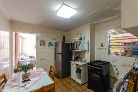 Casa para alugar com 59m², 2 quartos e sem vaga Casa para alugar com 59m², 2 quartos e sem vagaCozinha