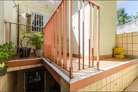 Casa para alugar com 59m², 2 quartos e sem vaga Casa para alugar com 59m², 2 quartos e sem vagaÁrea externa