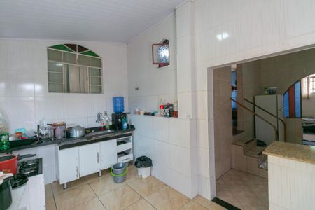 Casa para alugar com 95m², 3 quartos e sem vaga