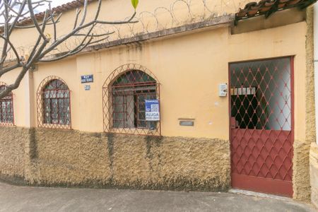 Casa para alugar com 95m², 3 quartos e sem vaga