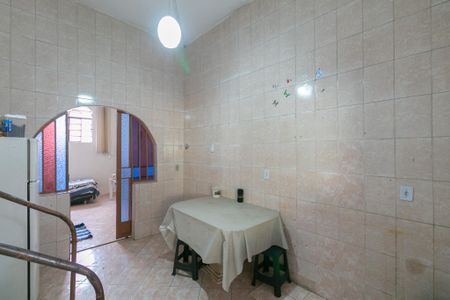 Casa para alugar com 95m², 3 quartos e sem vaga