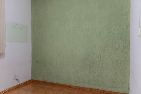 Casa para alugar com 95m², 3 quartos e 2 vagasSuíte