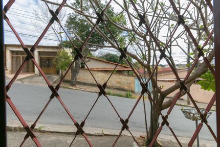 Casa para alugar com 95m², 3 quartos e sem vaga