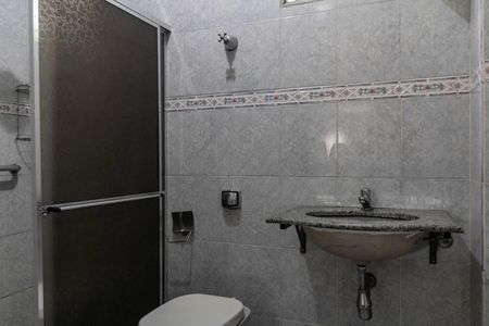 Casa para alugar com 95m², 3 quartos e 2 vagasBanheiro da Suíte