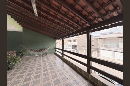 Casa à venda com 248m², 3 quartos e 3 vagasVaranda