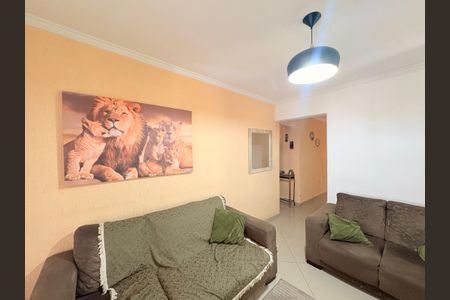 Casa à venda com 248m², 3 quartos e 3 vagasSala