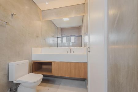 Apartamento para alugar com 645m², 3 quartos e 3 vagasBanheiro da Suíte 2