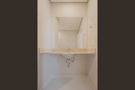 Apartamento para alugar com 645m², 3 quartos e 3 vagasBanheiro