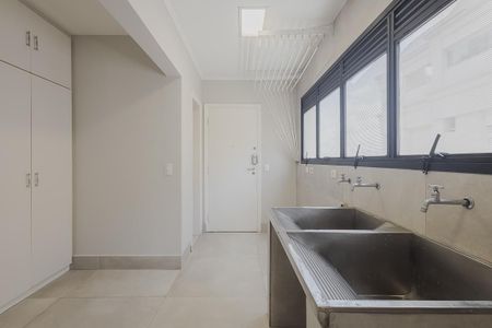 Apartamento para alugar com 645m², 3 quartos e 3 vagasÁrea de Serviço