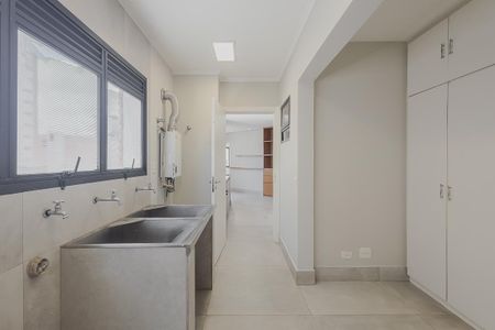 Apartamento para alugar com 645m², 3 quartos e 3 vagasÁrea de Serviço