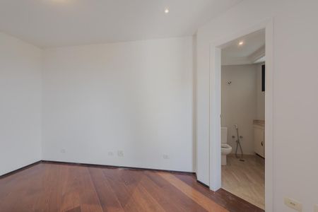 Apartamento para alugar com 645m², 3 quartos e 3 vagasSuíte