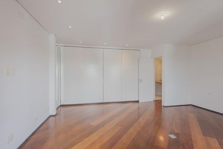 Apartamento para alugar com 645m², 3 quartos e 3 vagasSuíte 2