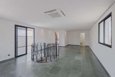 Apartamento para alugar com 645m², 3 quartos e 3 vagasSala 2