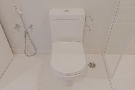 Apartamento para alugar com 645m², 3 quartos e 3 vagasBanheiro