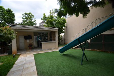 Apartamento à venda com 75m², 2 quartos e 2 vagas Apartamento à venda com 75m², 2 quartos e 2 vagasÁrea comum - Playground