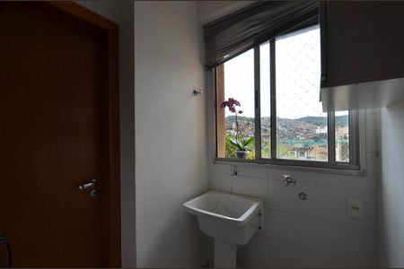 Apartamento à venda com 75m², 2 quartos e 2 vagas Apartamento à venda com 75m², 2 quartos e 2 vagasÁrea de Serviço
