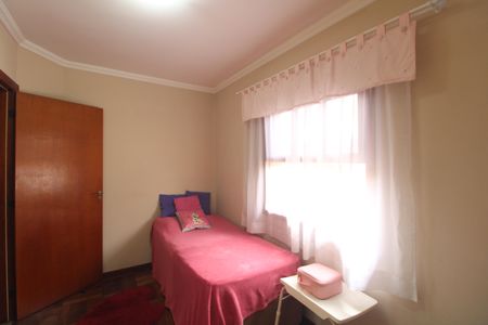 Casa para alugar com 133m², 3 quartos e 3 vagasQuarto 2