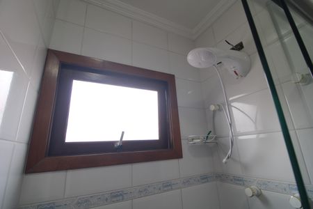 Casa para alugar com 133m², 3 quartos e 3 vagasBanheiro comum