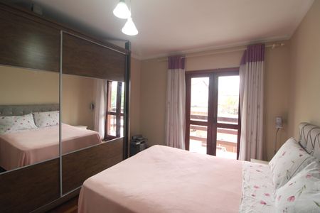 Casa para alugar com 133m², 3 quartos e 3 vagasSuíte