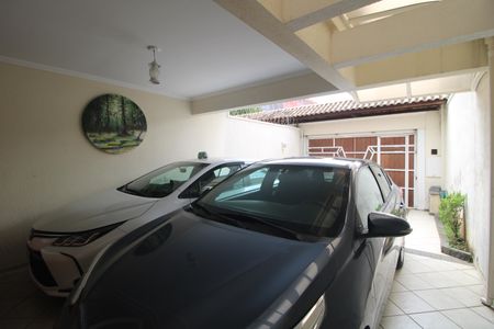 Casa para alugar com 133m², 3 quartos e 3 vagasGaragem