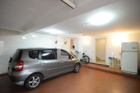 Casa para alugar com 412m², 3 quartos e 4 vagas Casa para alugar com 412m², 3 quartos e 4 vagasGaragem