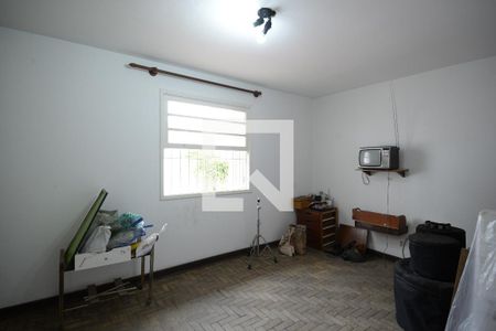 Casa para alugar com 412m², 3 quartos e 4 vagas Casa para alugar com 412m², 3 quartos e 4 vagasQuarto de Serviço