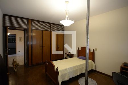 Casa para alugar com 412m², 3 quartos e 4 vagas Casa para alugar com 412m², 3 quartos e 4 vagasQuarto