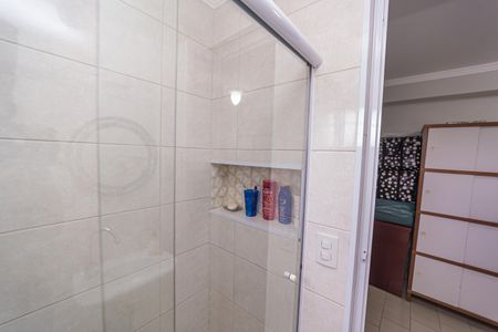Casa à venda com 300m², 4 quartos e 2 vagasBanheiro 3