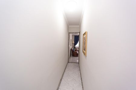 Casa à venda com 300m², 4 quartos e 2 vagasCorredor